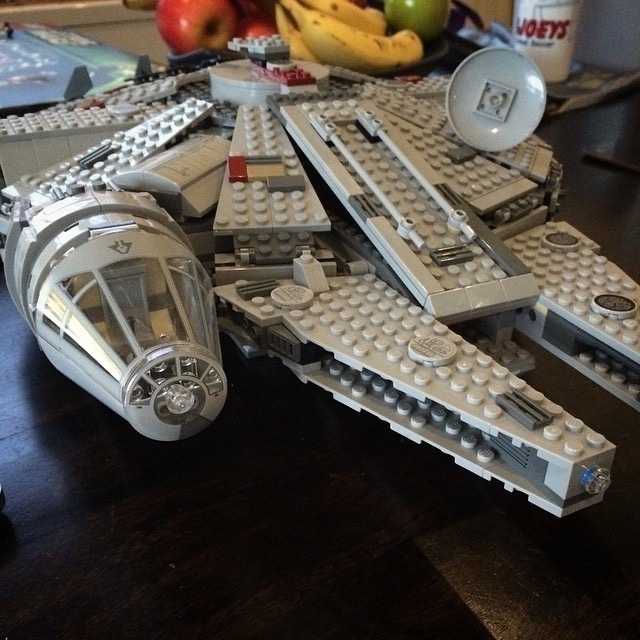 lego millenium falcon