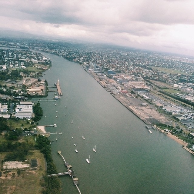 flying into brisbane